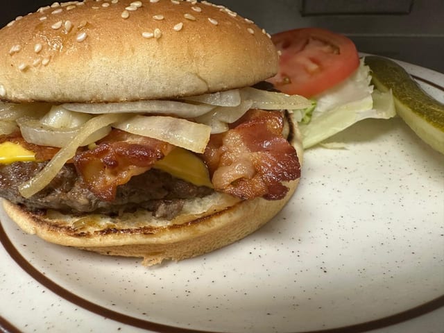 Bacon Cheeseburger.